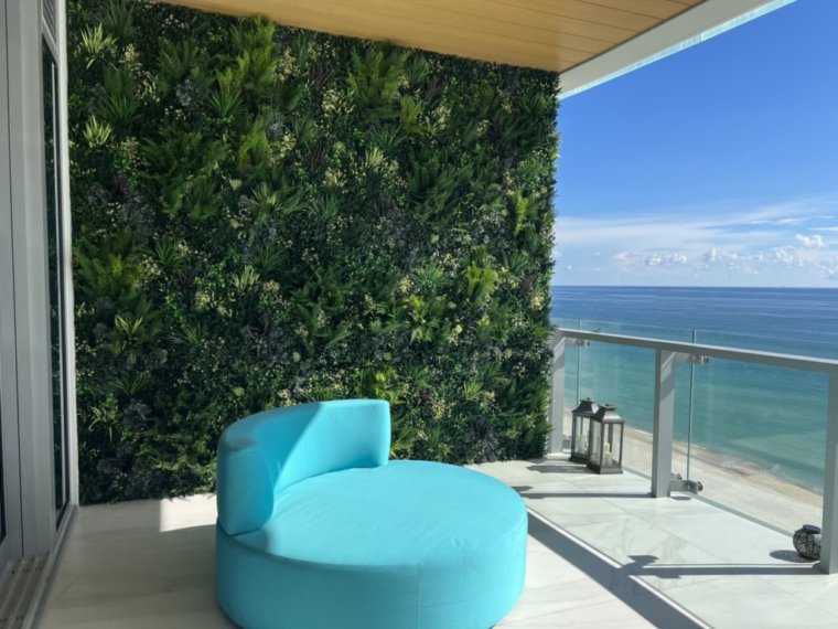 Residential Exterior Green Wall Miami Beaches Oceanview